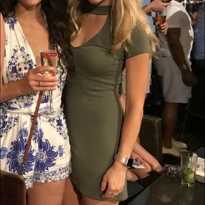 Aritzia keyhole dress